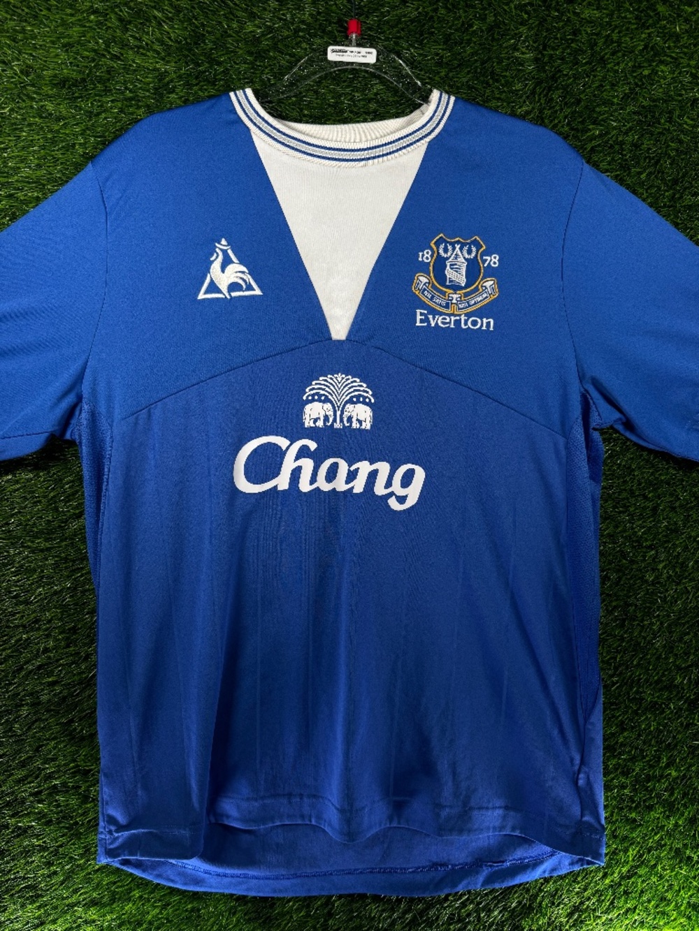 Everton Home 2009/2010 Soccer Jersey